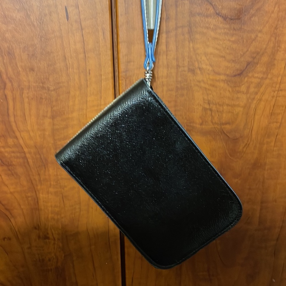 Phone case - Picture 7 of 11